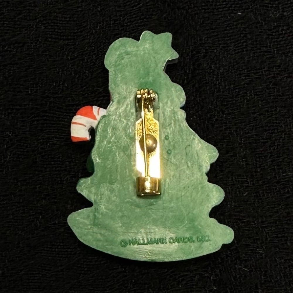 Hallmark Anthropomorphic Tree Brooch Christmas Candy Cane Santa Hat Pin - Picture 3 of 5